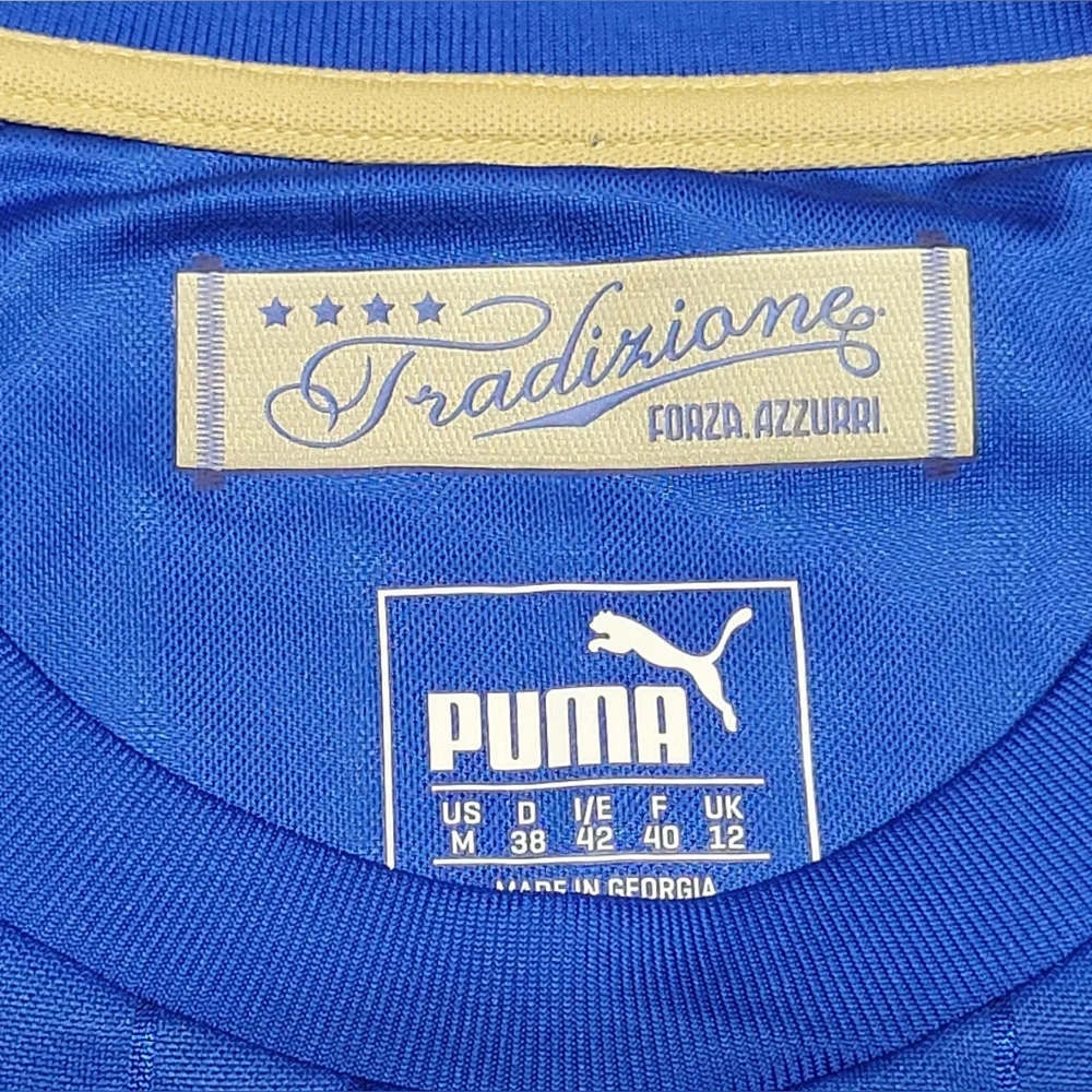Women's Puma Italy Soccer Jersey EUC - Picture 4 of 9